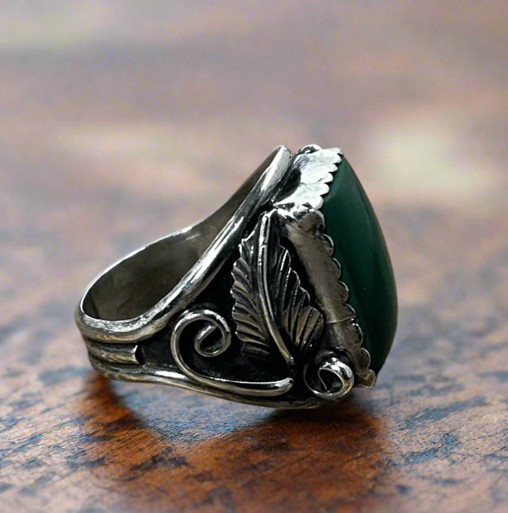 Handcrafted Malachite Navajo Ring